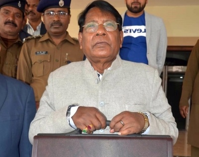 Jharkhand finance minister tables Rs 91,277 crore budget | Jharkhand finance minister tables Rs 91,277 crore budget