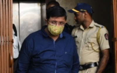 NCB arrests Mumbai's celeb 'Muchhad Paanwala' in drugs case | NCB arrests Mumbai's celeb 'Muchhad Paanwala' in drugs case