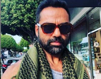 Abhay Deol shares what happens when he waits in vanity van for too long | Abhay Deol shares what happens when he waits in vanity van for too long Abhay Deol shares what happens when he waits in vanity van for too long | Abhay Deol shares what happens when he waits in vanity van for too long