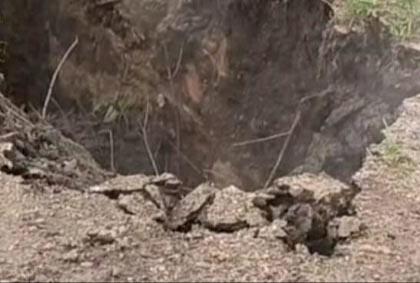 8 kids killed in Pak landslide | 8 kids killed in Pak landslide