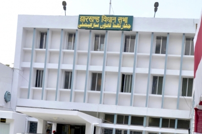 Language politics flares up in Jharkhand over PSC notification | Language politics flares up in Jharkhand over PSC notification