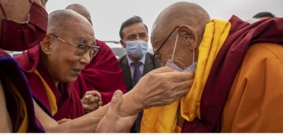 Dalai Lama arrives to grand welcome in Ladakh as India and China get ready for another round of border talks | Dalai Lama arrives to grand welcome in Ladakh as India and China get ready for another round of border talks