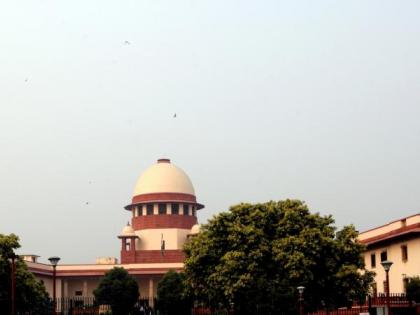 SC issues notice on plea against cash assistance announcements made by CMs of poll-bound MP and Rajasthan | SC issues notice on plea against cash assistance announcements made by CMs of poll-bound MP and Rajasthan SC issues notice on plea against cash assistance announcements made by CMs of poll-bound MP and Rajasthan | SC issues notice on plea against cash assistance announcements made by CMs of poll-bound MP and Rajasthan