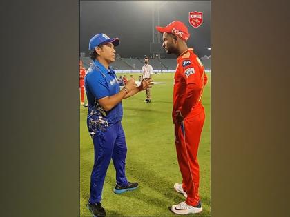 IPL 2022: PBKS skipper Mayank catches up with Sachin after clash against MI | IPL 2022: PBKS skipper Mayank catches up with Sachin after clash against MI