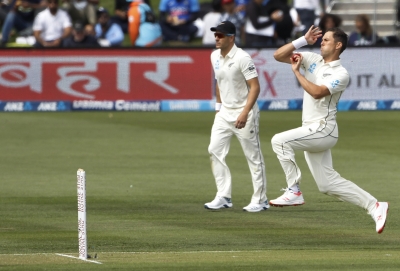 2nd Test: Failure to get tailenders continue to haunt India | 2nd Test: Failure to get tailenders continue to haunt India