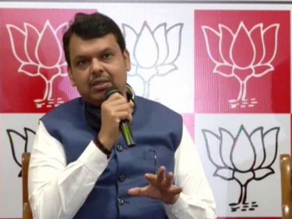 Next swearing-in will be held at an appropriate hour, not at dawn: Devendra Fadnavis | Next swearing-in will be held at an appropriate hour, not at dawn: Devendra Fadnavis