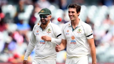 India all out for 326, take 131-run lead in first innings | India all out for 326, take 131-run lead in first innings