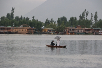 Light rain likely in J&K today | Light rain likely in J&K today