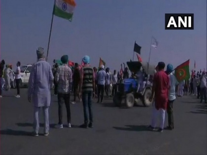 Farmers' protest enters 100th day; Western Peripheral Expressway blocked for five hours | Farmers' protest enters 100th day; Western Peripheral Expressway blocked for five hours