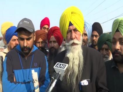 Repeal farm laws, don't want amendments, says farmer leader | Repeal farm laws, don't want amendments, says farmer leader Repeal farm laws, don't want amendments, says farmer leader | Repeal farm laws, don't want amendments, says farmer leader