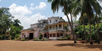 COVID-19: Visva-Bharati suspends classes till March 31 | COVID-19: Visva-Bharati suspends classes till March 31 COVID-19: Visva-Bharati suspends classes till March 31 | COVID-19: Visva-Bharati suspends classes till March 31