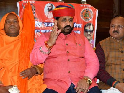 National President of Shri Rashtriya Rajput Karni Sena, Gogamedi shot dead | National President of Shri Rashtriya Rajput Karni Sena, Gogamedi shot dead