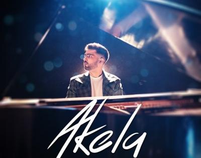 Charan's music video 'Akela' features Rohit Roy, Munawar Faruqui | Charan's music video 'Akela' features Rohit Roy, Munawar Faruqui