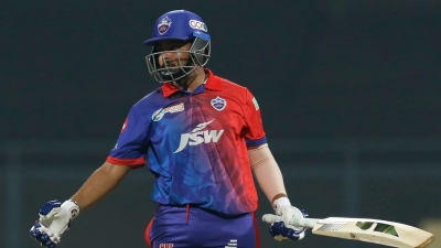IPL 2022: Prithvi Shaw fined 25 percent of match fee for breaching Code of Conduct | IPL 2022: Prithvi Shaw fined 25 percent of match fee for breaching Code of Conduct