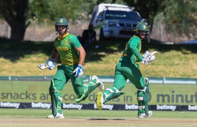 SA v IND, 2nd ODI: Malan, de Kock fifties help South Africa clinch series win | SA v IND, 2nd ODI: Malan, de Kock fifties help South Africa clinch series win