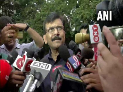 Shiv Sena MP Sanjay Raut meets Rahul Gandhi over Lakhimpur Kheri violence | Shiv Sena MP Sanjay Raut meets Rahul Gandhi over Lakhimpur Kheri violence