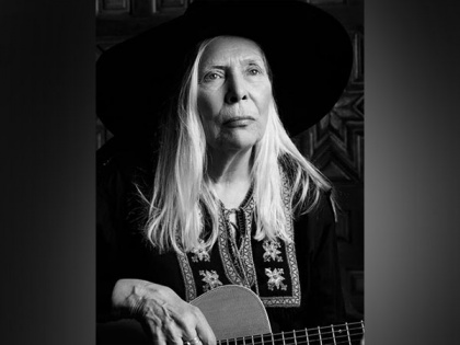 Joni Mitchell to also remove her music from Spotify following Neil Young | Joni Mitchell to also remove her music from Spotify following Neil Young