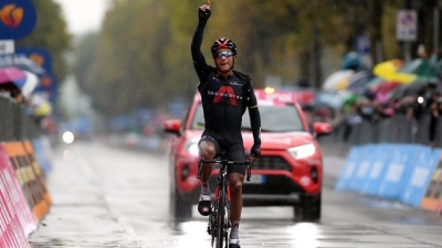 Giro D'Italia: Jhonatan Narvaez wins Stage 12 | Giro D'Italia: Jhonatan Narvaez wins Stage 12