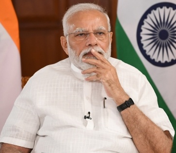 PM Modi praises Chhattisgarh's Godhan Nyay Yojana | PM Modi praises Chhattisgarh's Godhan Nyay Yojana