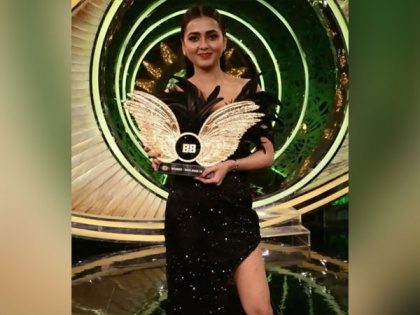 Congratulatory messages pour in for 'BB 15' winner Tejasswi Prakash | Congratulatory messages pour in for 'BB 15' winner Tejasswi Prakash