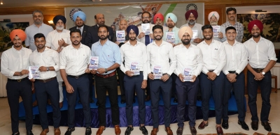 Book on biography of Indian hockey players released | Book on biography of Indian hockey players released