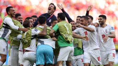 FIFA World Cup: Stoppage time goals help Iran defeat Wales 2-0 | FIFA World Cup: Stoppage time goals help Iran defeat Wales 2-0