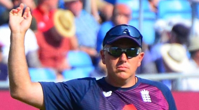 England coach Silverwood tests positive for COVID-19, confirms ECB | England coach Silverwood tests positive for COVID-19, confirms ECB