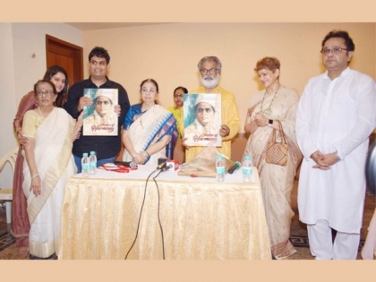 'Strokes of Harmony', a coffee table book on paintings by singer Usha Mangeshkar and the Mangeshkar family released in Mumbai | 'Strokes of Harmony', a coffee table book on paintings by singer Usha Mangeshkar and the Mangeshkar family released in Mumbai