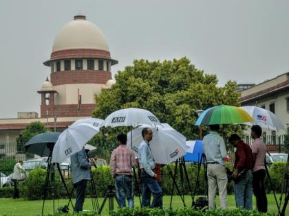 SC adjourns hearing in plea against Delhi HC order in 2016 JNU sedition case | SC adjourns hearing in plea against Delhi HC order in 2016 JNU sedition case SC adjourns hearing in plea against Delhi HC order in 2016 JNU sedition case | SC adjourns hearing in plea against Delhi HC order in 2016 JNU sedition case