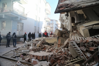 500 people dead in Turkey, Syria after massive quake | 500 people dead in Turkey, Syria after massive quake