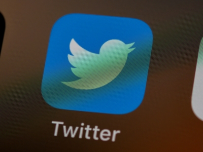 Twitter closed caption toggle now available for iOS, Android users | Twitter closed caption toggle now available for iOS, Android users