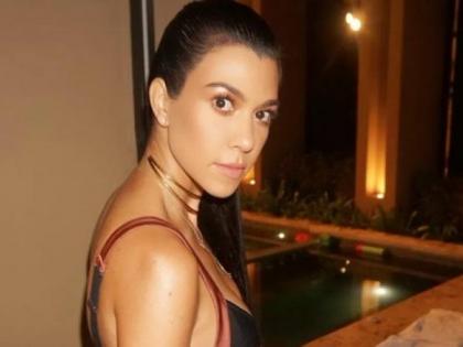 Kourtney Kardashian throws vegan Thanksgiving dinner for Husband Travis Barker's 48th birthday | Kourtney Kardashian throws vegan Thanksgiving dinner for Husband Travis Barker's 48th birthday