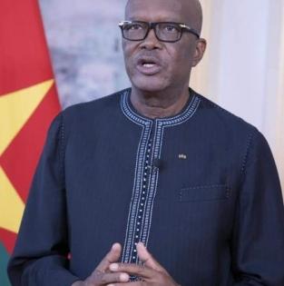 Burkina Faso President tweets to lay down arms | Burkina Faso President tweets to lay down arms