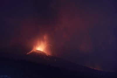 Iceland's Grindavik faces escalating threat as volcanic eruption intensifies | Iceland's Grindavik faces escalating threat as volcanic eruption intensifies Iceland's Grindavik faces escalating threat as volcanic eruption intensifies | Iceland's Grindavik faces escalating threat as volcanic eruption intensifies