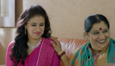 Manukriti Pahwa debuts with 'Ye Mard Bechara' with mom Seema | Manukriti Pahwa debuts with 'Ye Mard Bechara' with mom Seema