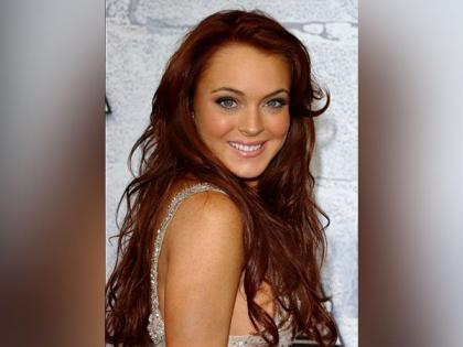 Lindsay Lohan signs new movies with Netflix | Lindsay Lohan signs new movies with Netflix Lindsay Lohan signs new movies with Netflix | Lindsay Lohan signs new movies with Netflix