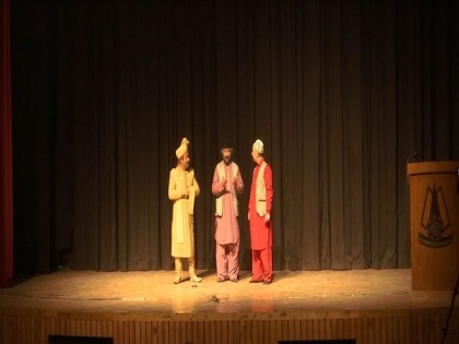 Plays resume in Kashmir Valley, offer relief to actors, theatre lovers | Plays resume in Kashmir Valley, offer relief to actors, theatre lovers