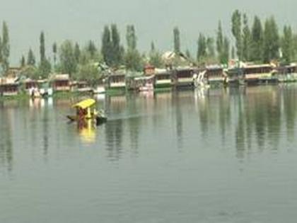 Boat ambulance service to begin operations on J-K's Dal Lake | Boat ambulance service to begin operations on J-K's Dal Lake Boat ambulance service to begin operations on J-K's Dal Lake | Boat ambulance service to begin operations on J-K's Dal Lake