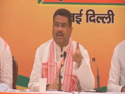 BJP stands like a rock with people of West Bengal, says Dharmendra Pradhan | BJP stands like a rock with people of West Bengal, says Dharmendra Pradhan