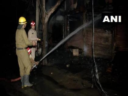 Delhi violence: Fire breaks out at tyre market in Gokulpuri, doused | Delhi violence: Fire breaks out at tyre market in Gokulpuri, doused Delhi violence: Fire breaks out at tyre market in Gokulpuri, doused | Delhi violence: Fire breaks out at tyre market in Gokulpuri, doused