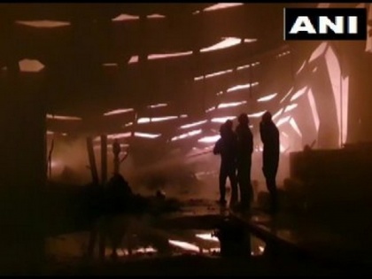 Fire breaks out at warehouse in Delhi's Mundka | Fire breaks out at warehouse in Delhi's Mundka