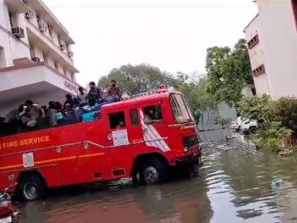 Fire department rescues 30 IIPA trainees from Delhi's ITO | Fire department rescues 30 IIPA trainees from Delhi's ITO Fire department rescues 30 IIPA trainees from Delhi's ITO | Fire department rescues 30 IIPA trainees from Delhi's ITO