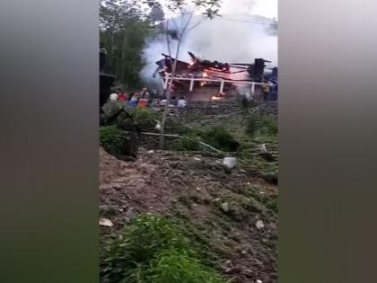 Fire breaks out in Shimla's Sandasu village, doused | Fire breaks out in Shimla's Sandasu village, doused