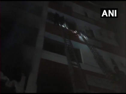 Fire breaks out at COVID-19 hospital in Vadodara | Fire breaks out at COVID-19 hospital in Vadodara