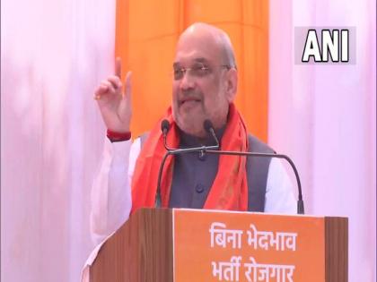 Akhilesh can't see improvement in law and order in UP as he wears dark glasses: Amit Shah | Akhilesh can't see improvement in law and order in UP as he wears dark glasses: Amit Shah