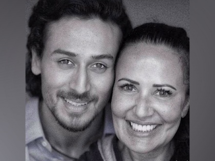 Tiger Shroff's birthday wish for her mother Ayesha Shroff is all things love | Tiger Shroff's birthday wish for her mother Ayesha Shroff is all things love