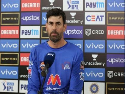 IPL 2022: Fleming compares dew in Mumbai's ground to Niagra Falls | IPL 2022: Fleming compares dew in Mumbai's ground to Niagra Falls