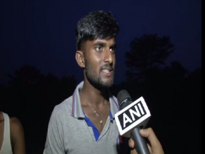 Bihar youth loses NCC certificate in floods, seeks government's help | Bihar youth loses NCC certificate in floods, seeks government's help