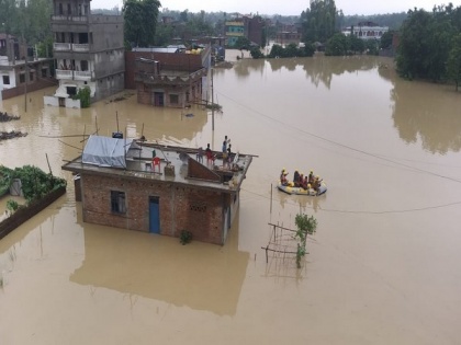Nepal flood victims start returning home despite grim conditions | Nepal flood victims start returning home despite grim conditions