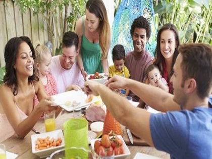 People eat more when they dine with friends or family: Study | People eat more when they dine with friends or family: Study